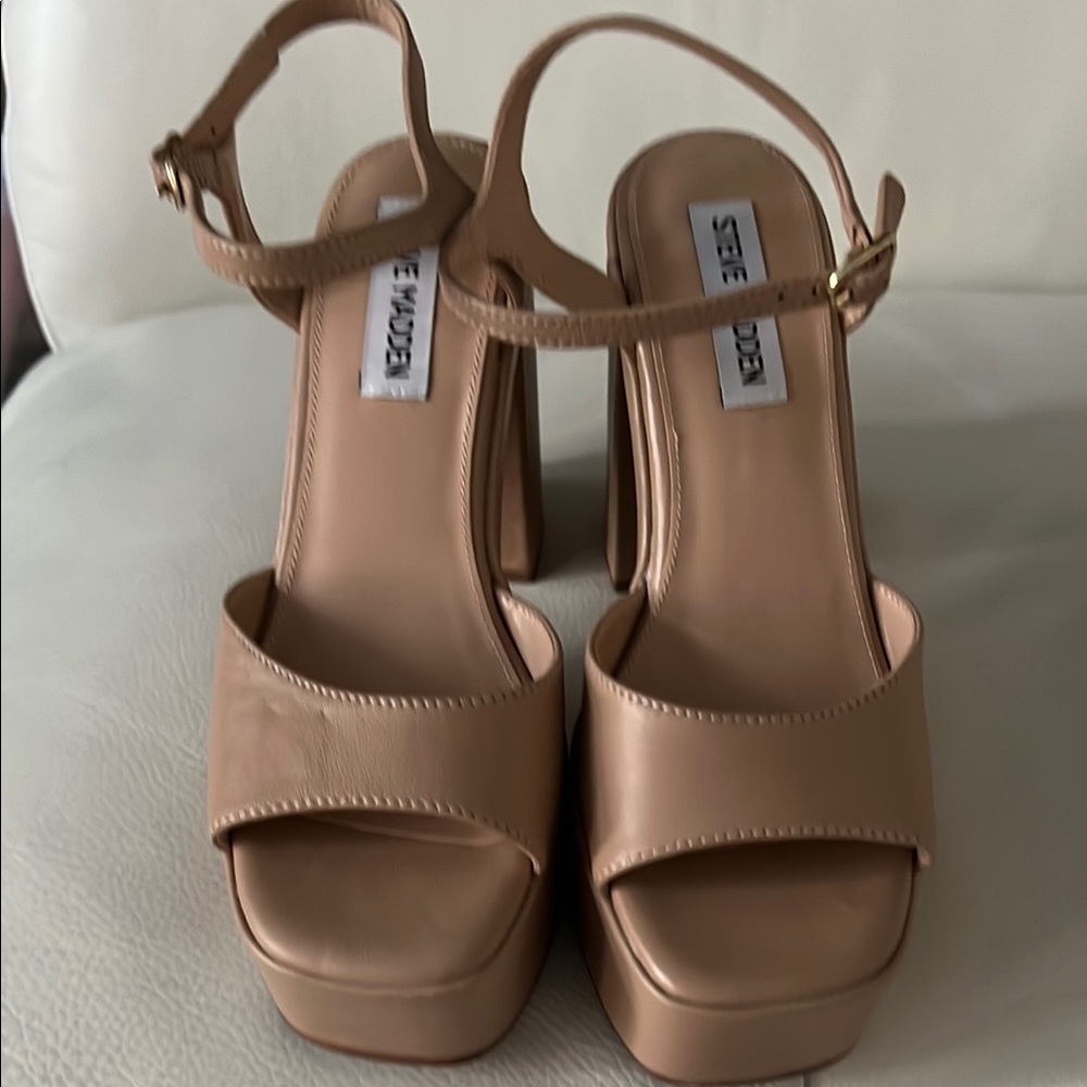 Steve Madden Nude Platform Heels